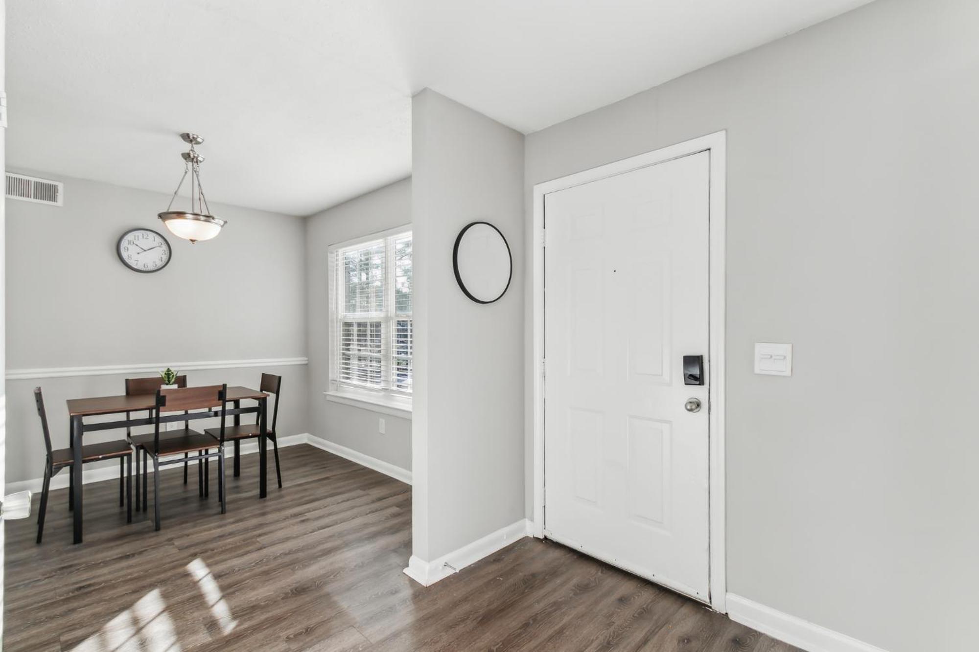 Ferienwohnung Barcelo At East Cobb 2 Bed 15 Bath Furnished Marietta Exterior foto